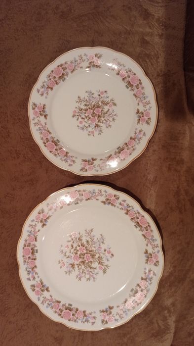 Фарфоровые тарелки –  CHINA Китай. 10 штук