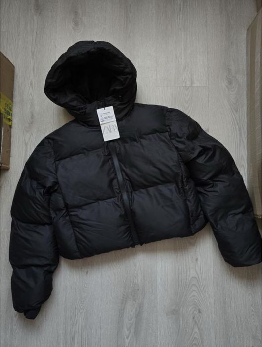пуховик zara укорочений