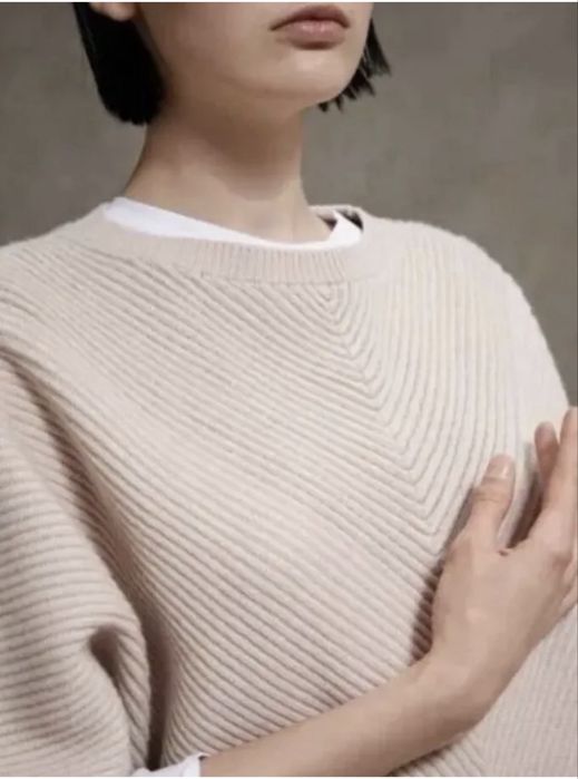 Продам кофту Brunello cucinelli