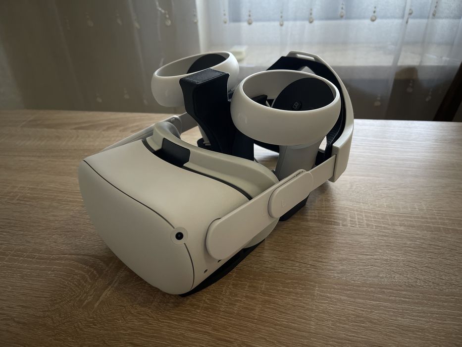 Meta Oculus Quest 2 64Gb