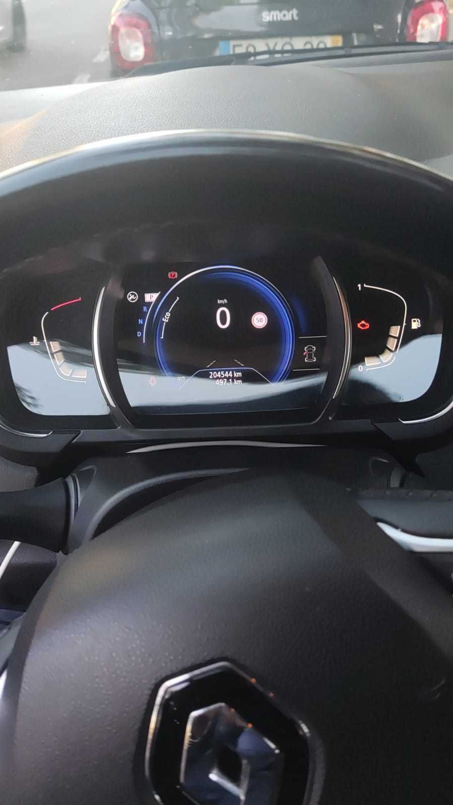 Renault Scénic 7 lugares 1.7 automático 2019