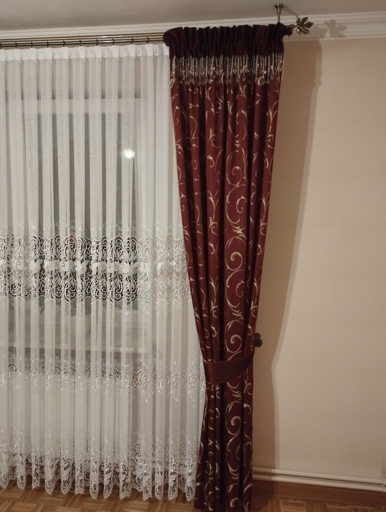 Zasłony z lambrekinem