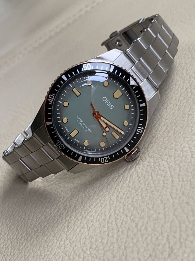 Oris sixty five x Momotaro Specjal Edition