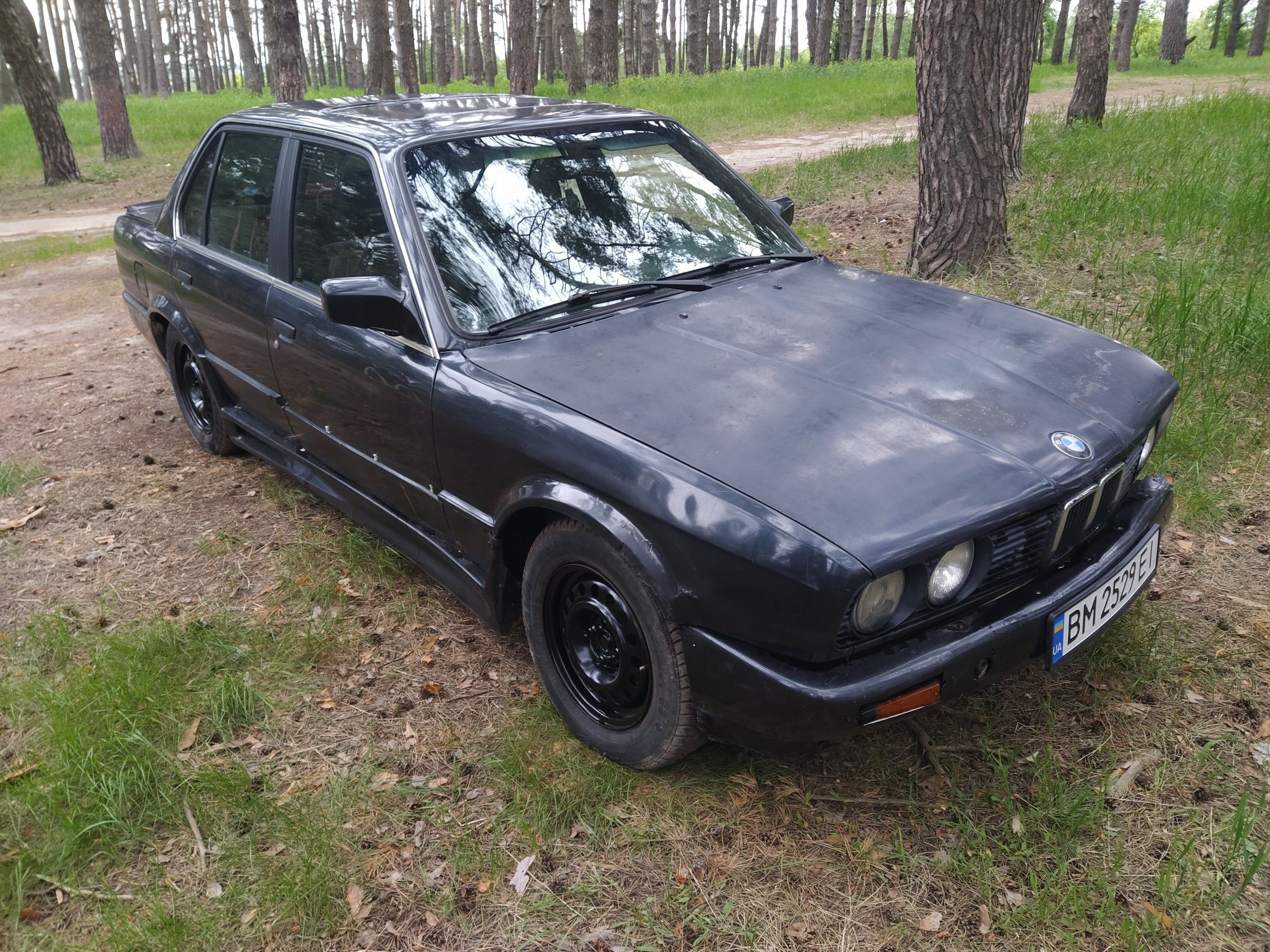 BMW e30 316i седан