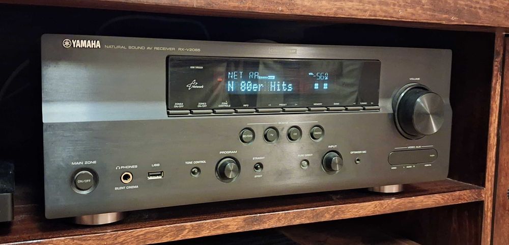 Amplituner Yamaha RX-V2065 - wszystko sprawne, pilot.