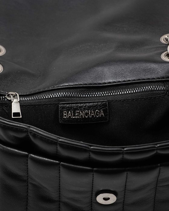 Сумка Balenciaga Quilted BB LUXE
