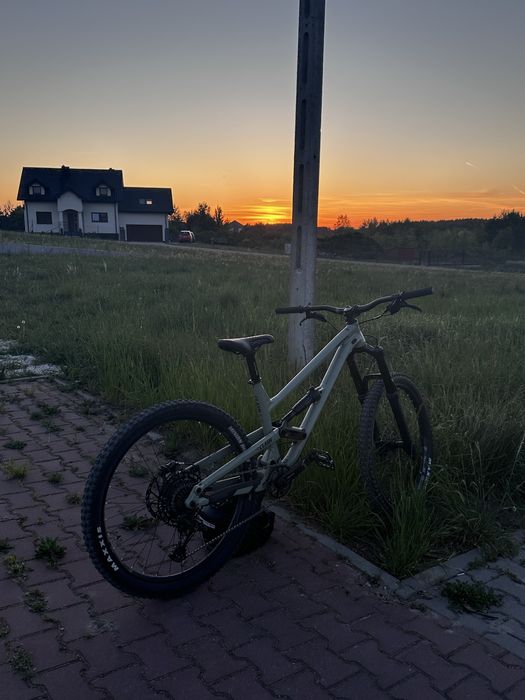 Commencal clash 2024