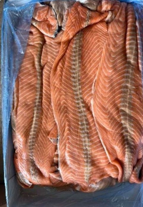 Зріз (слайси) лосося свіжий