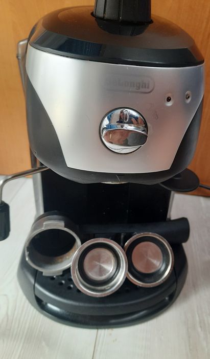 Ekspres kolbowy Delonghi 221 b