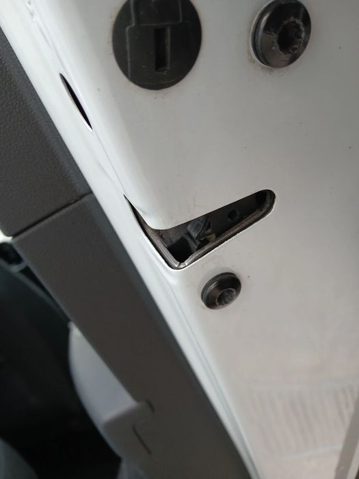 Fechadura / fecho porta trás direito SEAT Leon ST (5F8)