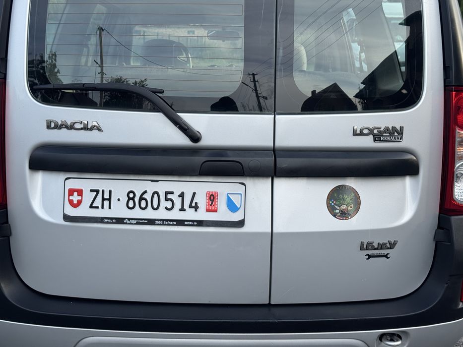 Dacia logan 1.6 16v бензин дача логан мсв MCV