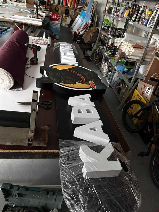 Наружная реклама. Лайтбокс, неоновые вывески, объмные буквы лед фасад