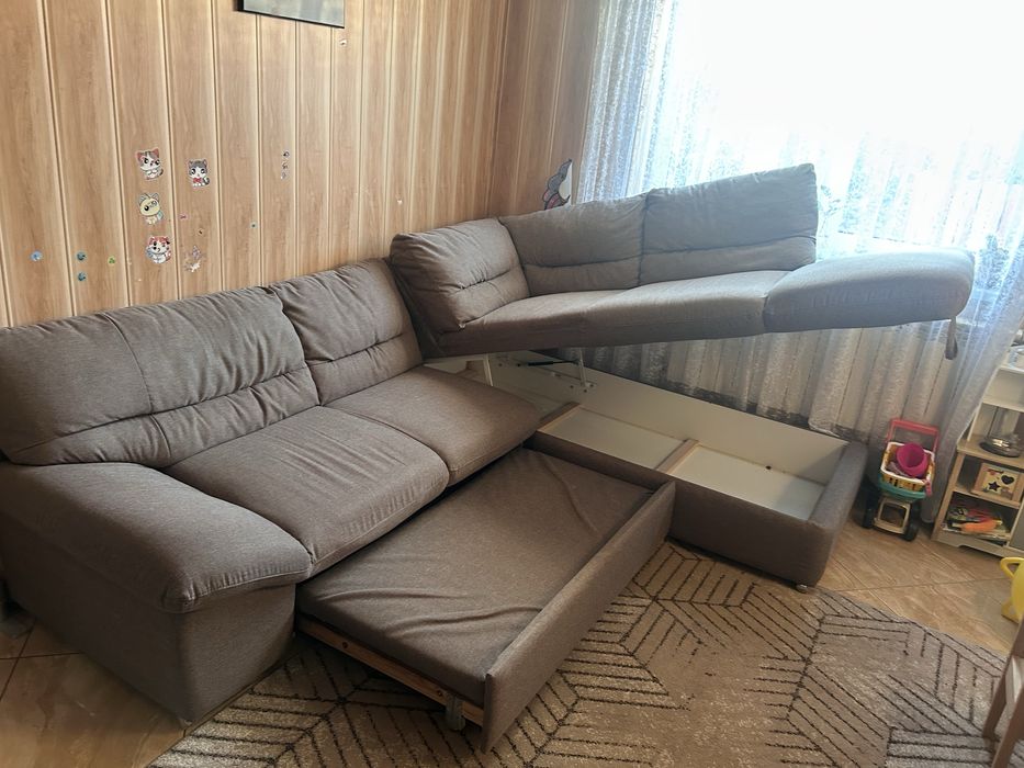 Naroznik w dobrym stanie rozmiar 2,60- 2,15