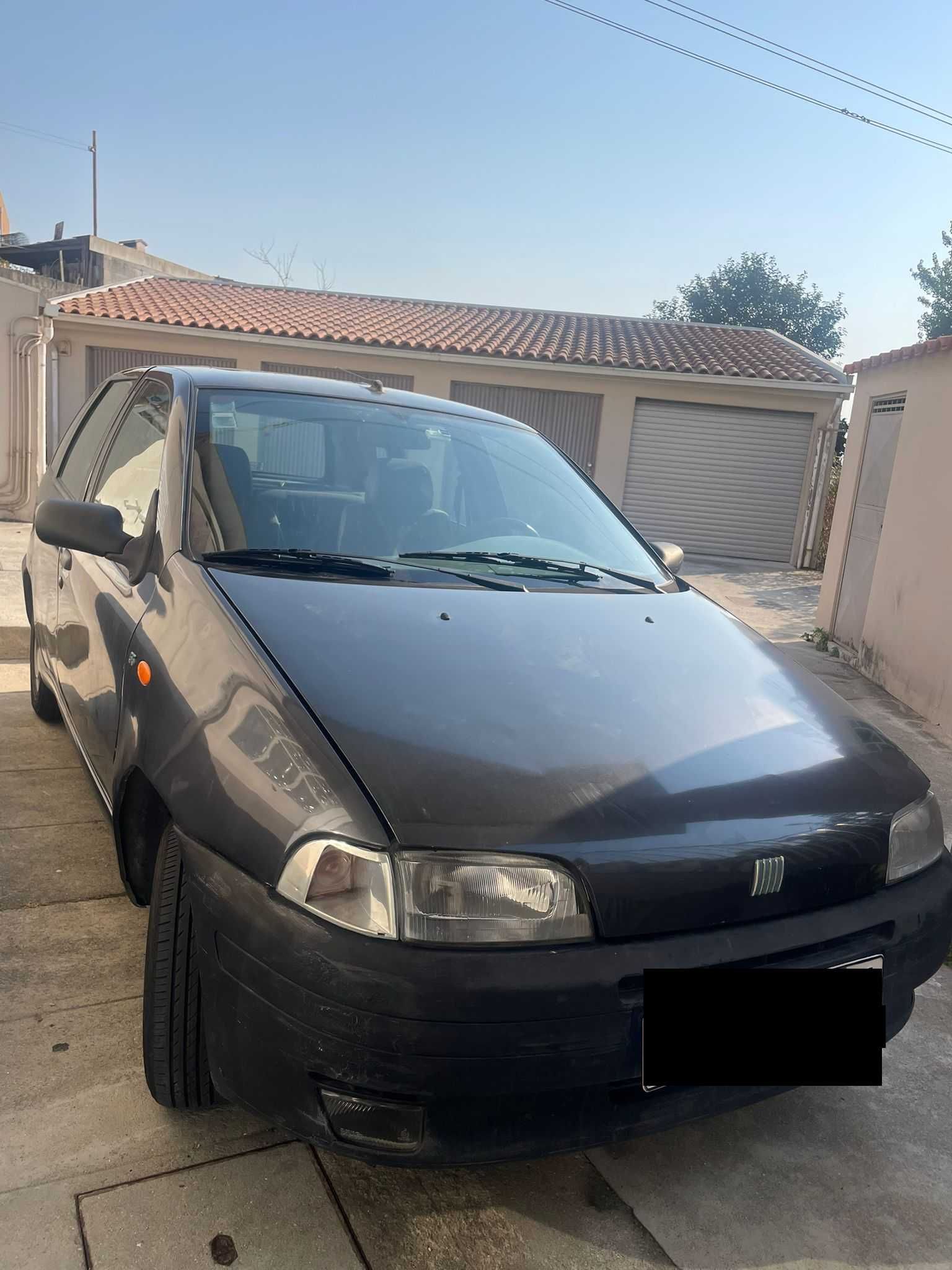 Fiat Punto 1996 – Bom estado