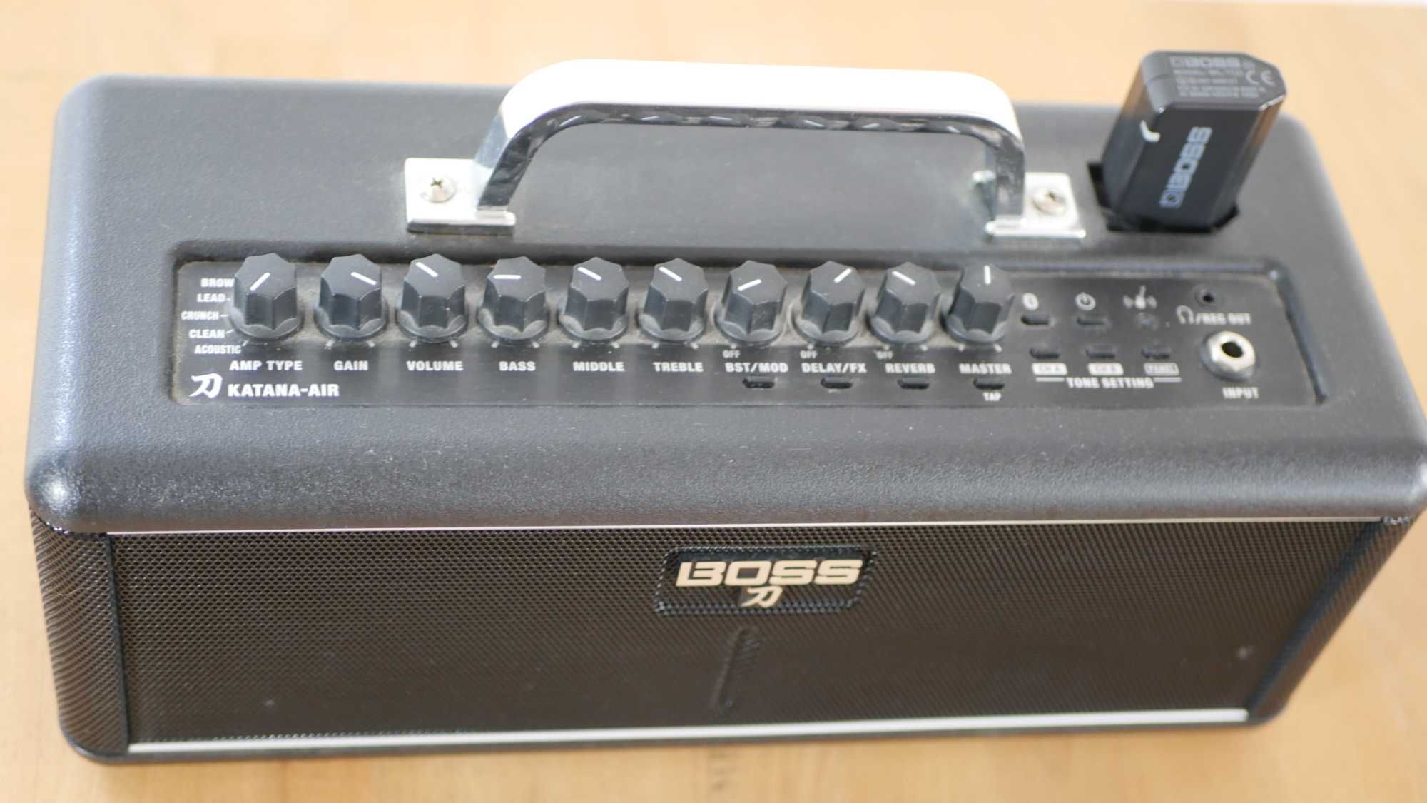 Boss Katana Air — Amplificador Portátil Sem Fios com Bluetooth, 30W