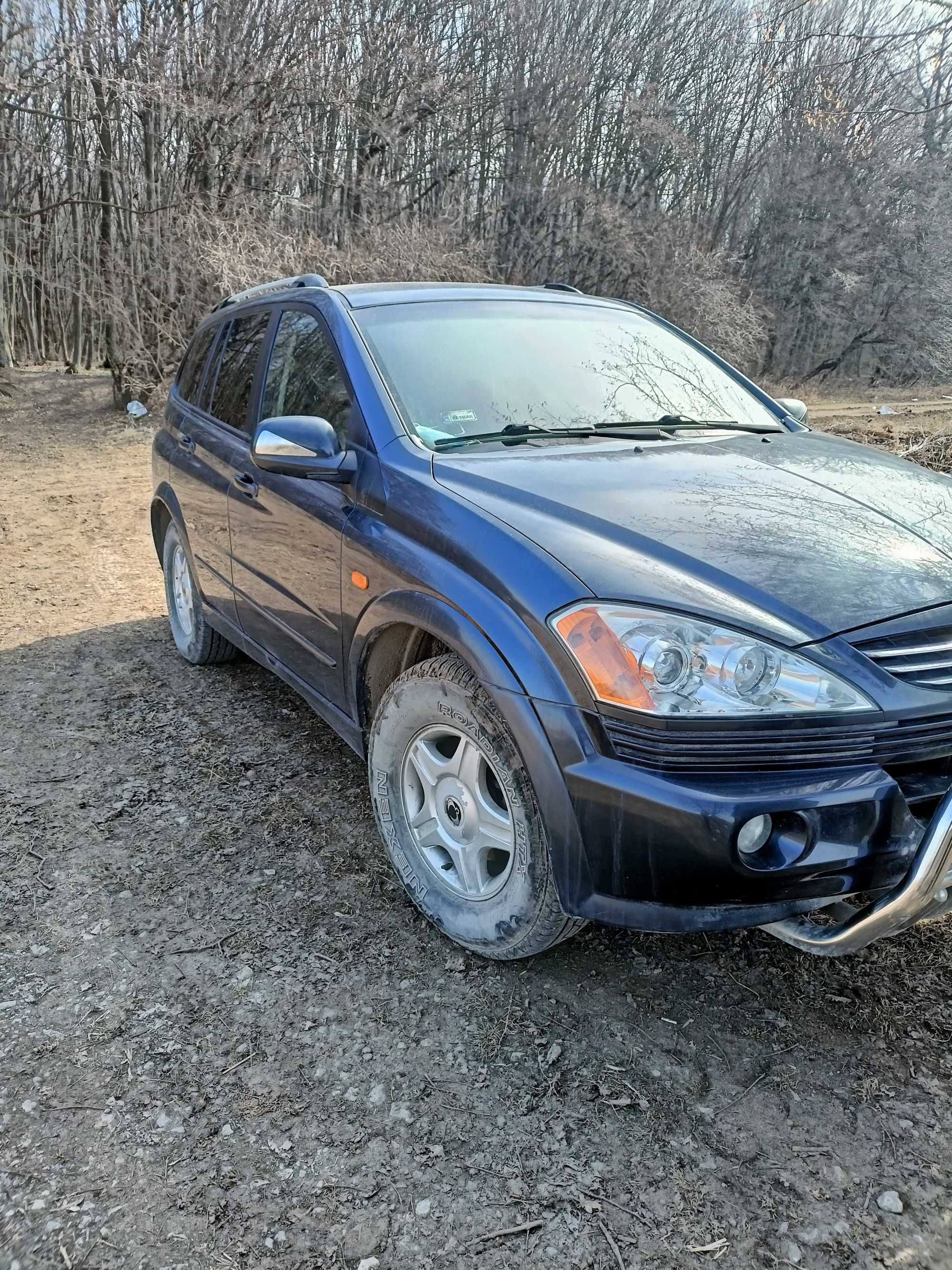 Продам в доброму стані SsangYong,більше фотографій кину в приват