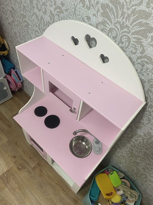 Дитяча дерев’яна кухня