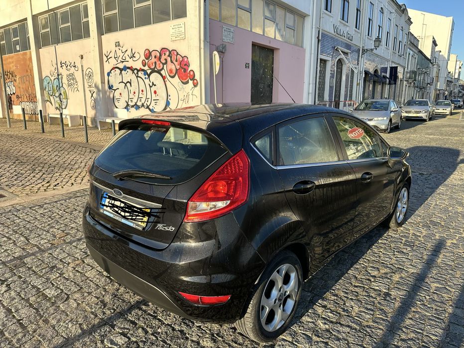 Ford Fiesta 2010 – Muito estimado