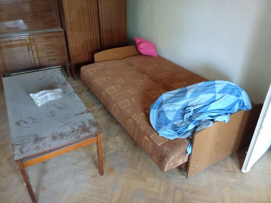 Opróżnianie Domów Opróżnianie Piwnic Wywóz Mebli Wywóz Gruzu Gabaryty