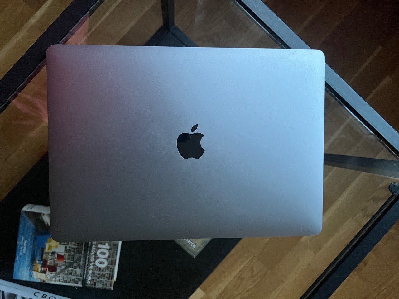 MacBook Pro A1708 (13-inch, 2017, Two Thunderbolt 3 ports) UA