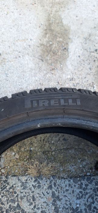 Opony Zimowe 225 40 R18 PIRELLI