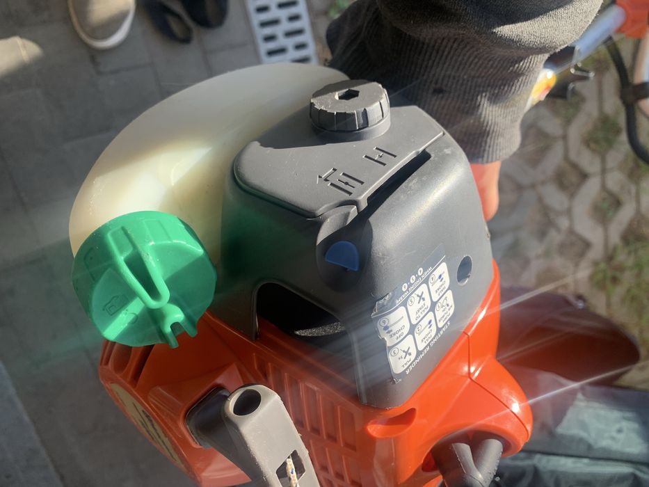 Kosa spalinowa Husqvarna 128r - szczerze poszanowana