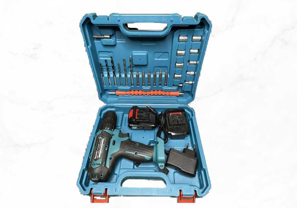 Шуруповерт Makita 24V,  набір інструментів, запасний акумулятор