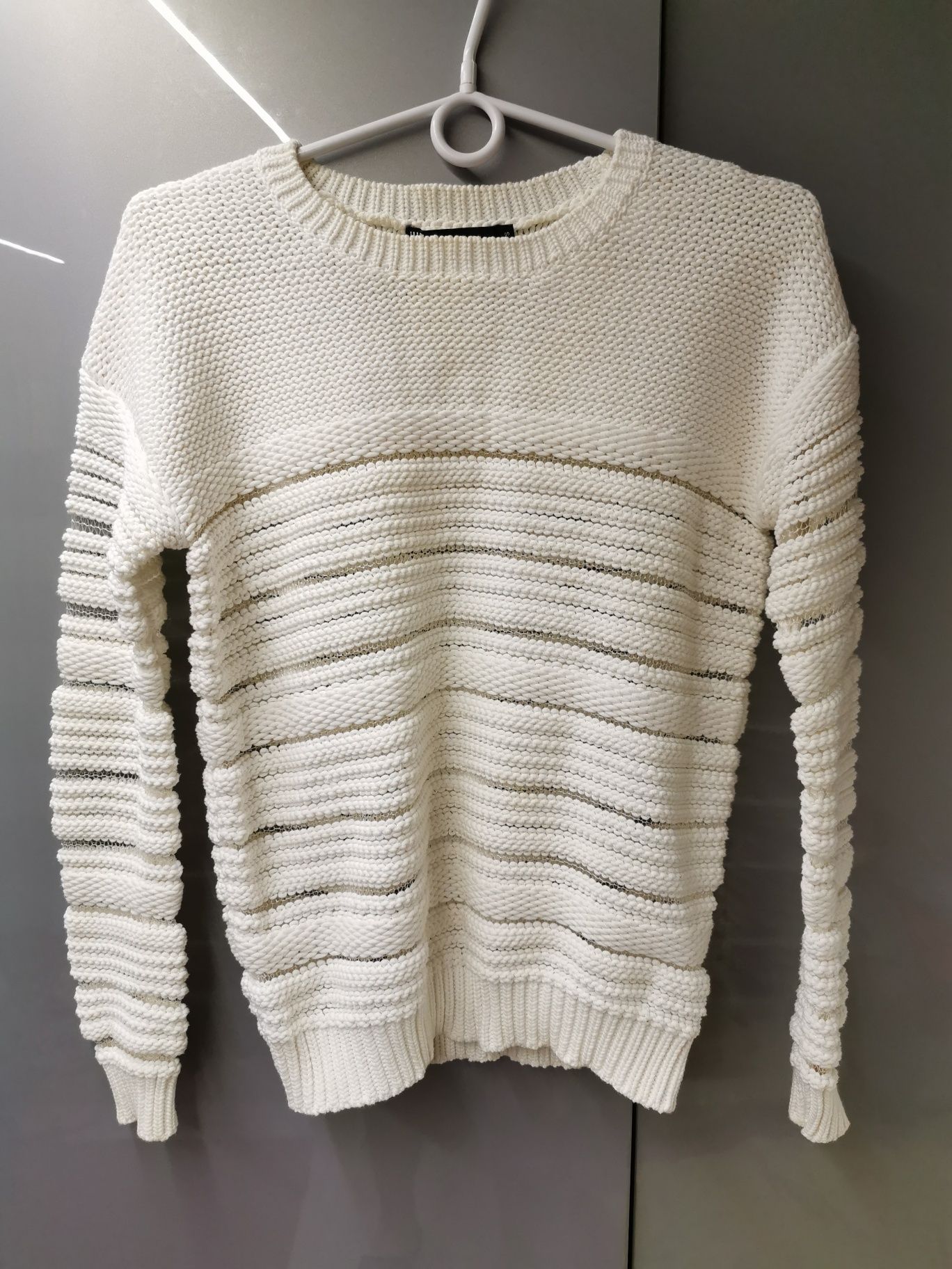 Sweter damski r. S