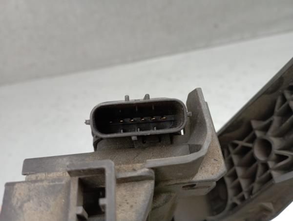 Pedal do acelerador VOLKSWAGEN Golf V (1K1)