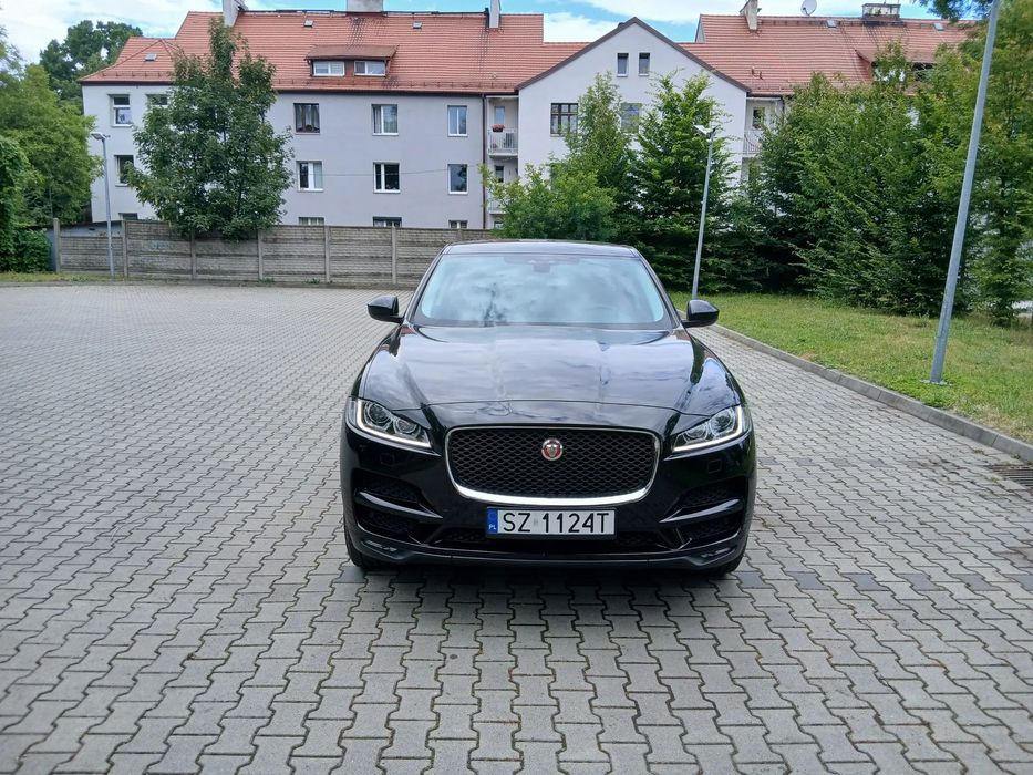 Jaguar F-Pace Full LED xenon Automat bezwypadek nowy rozrzad i oleje POLECAM