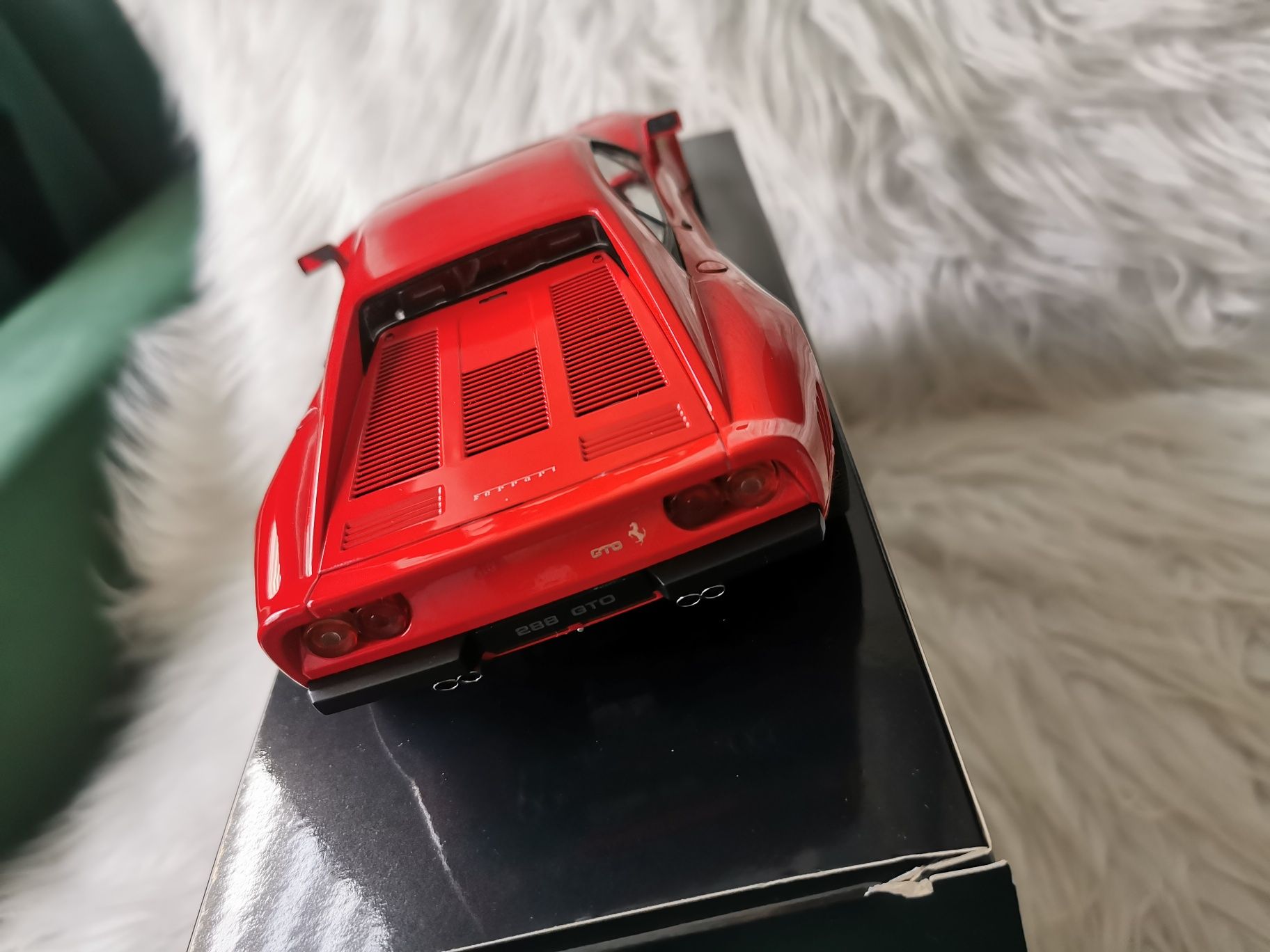 Ferrari 288 GTO KKscale 1:18