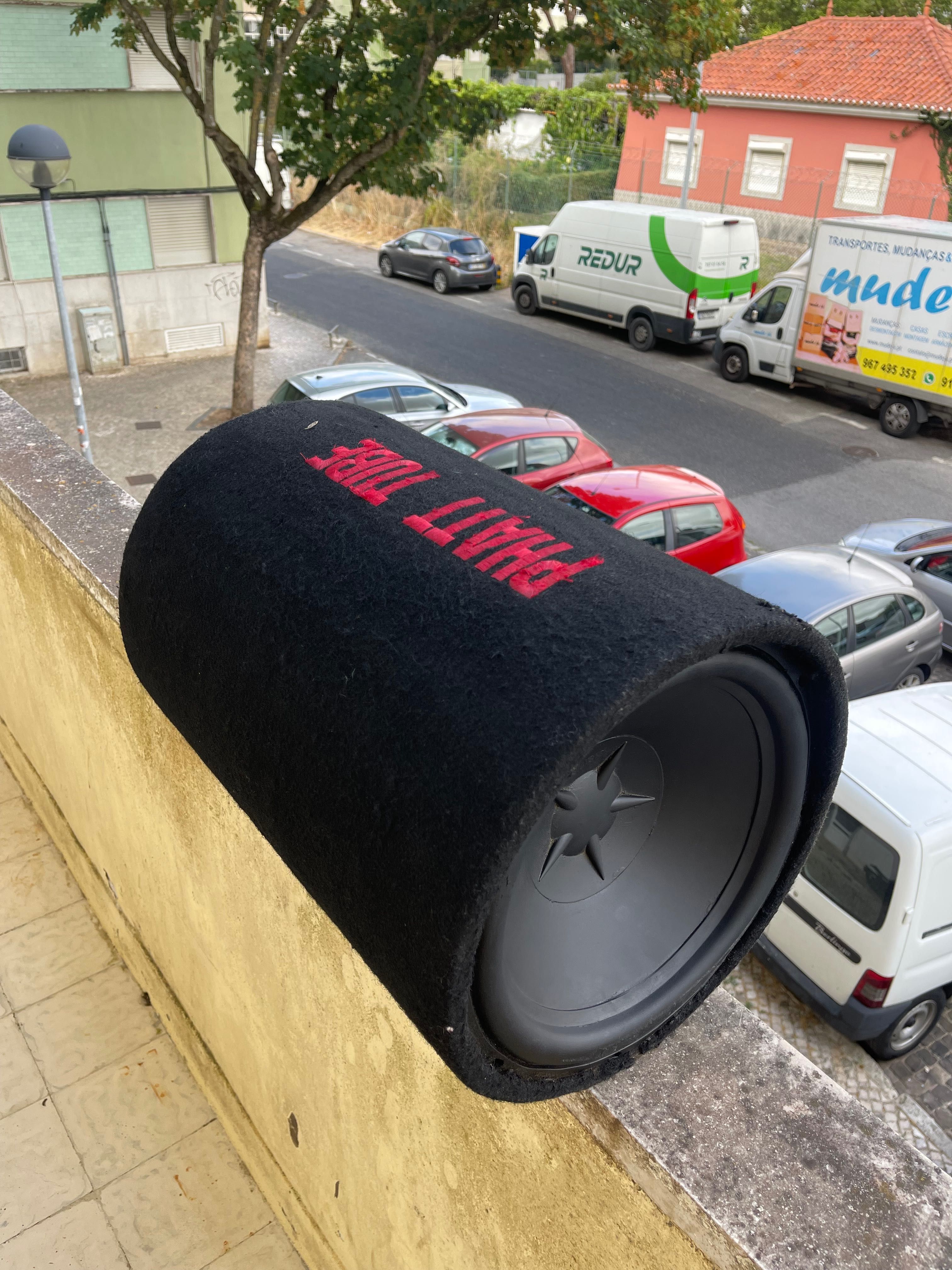 Vendo Subwoofer Clarion 800W