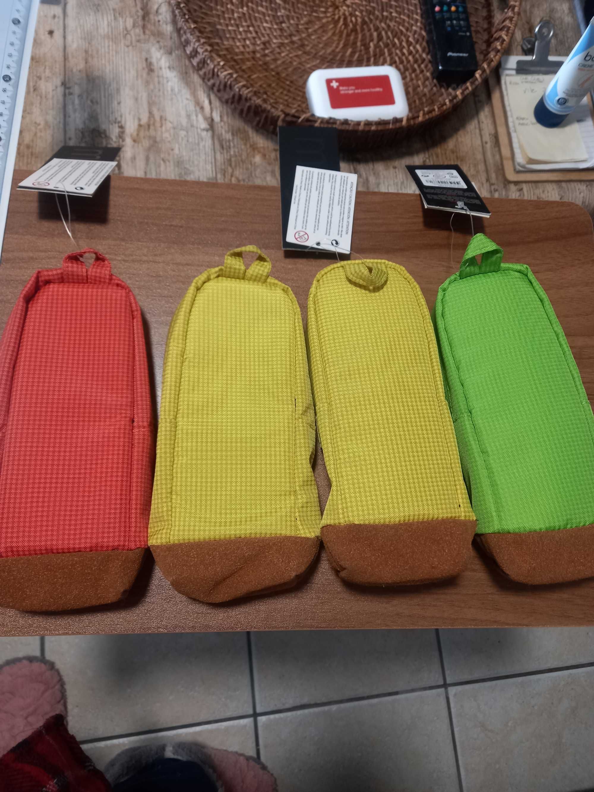 Bolsa para lápis  forma de mochila (preço de cada)