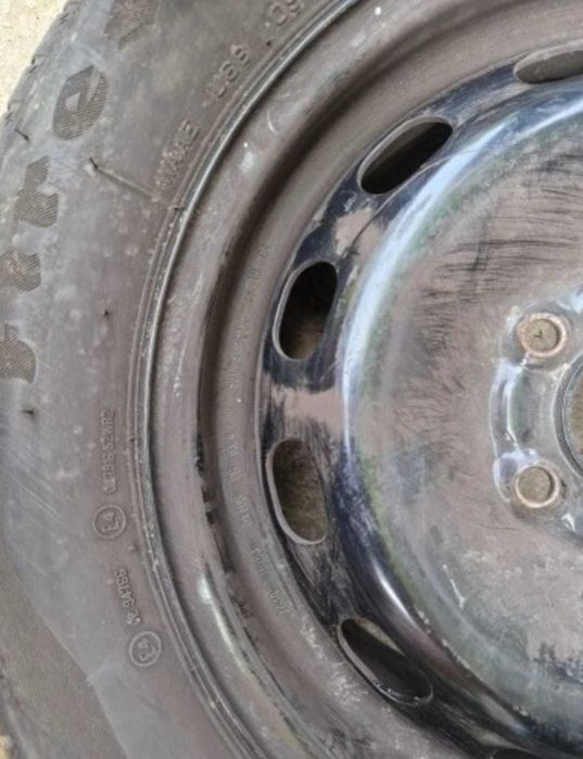 Zestaw opon letnich z felgami opony 195/65 R16 felga opona felgi