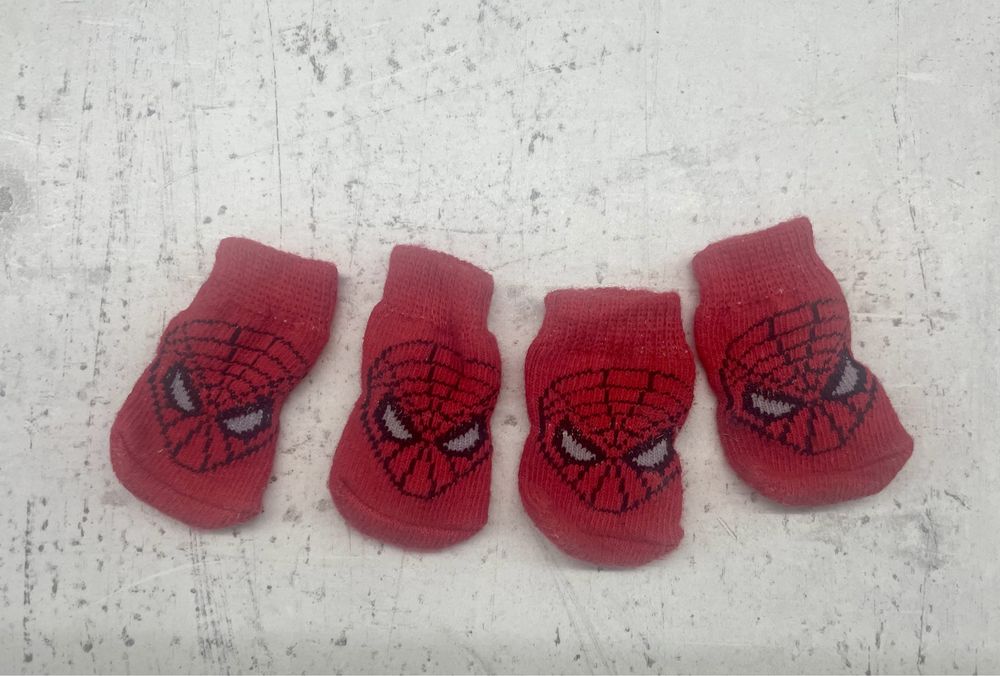 Skaperki dla mini pieska Spiderman