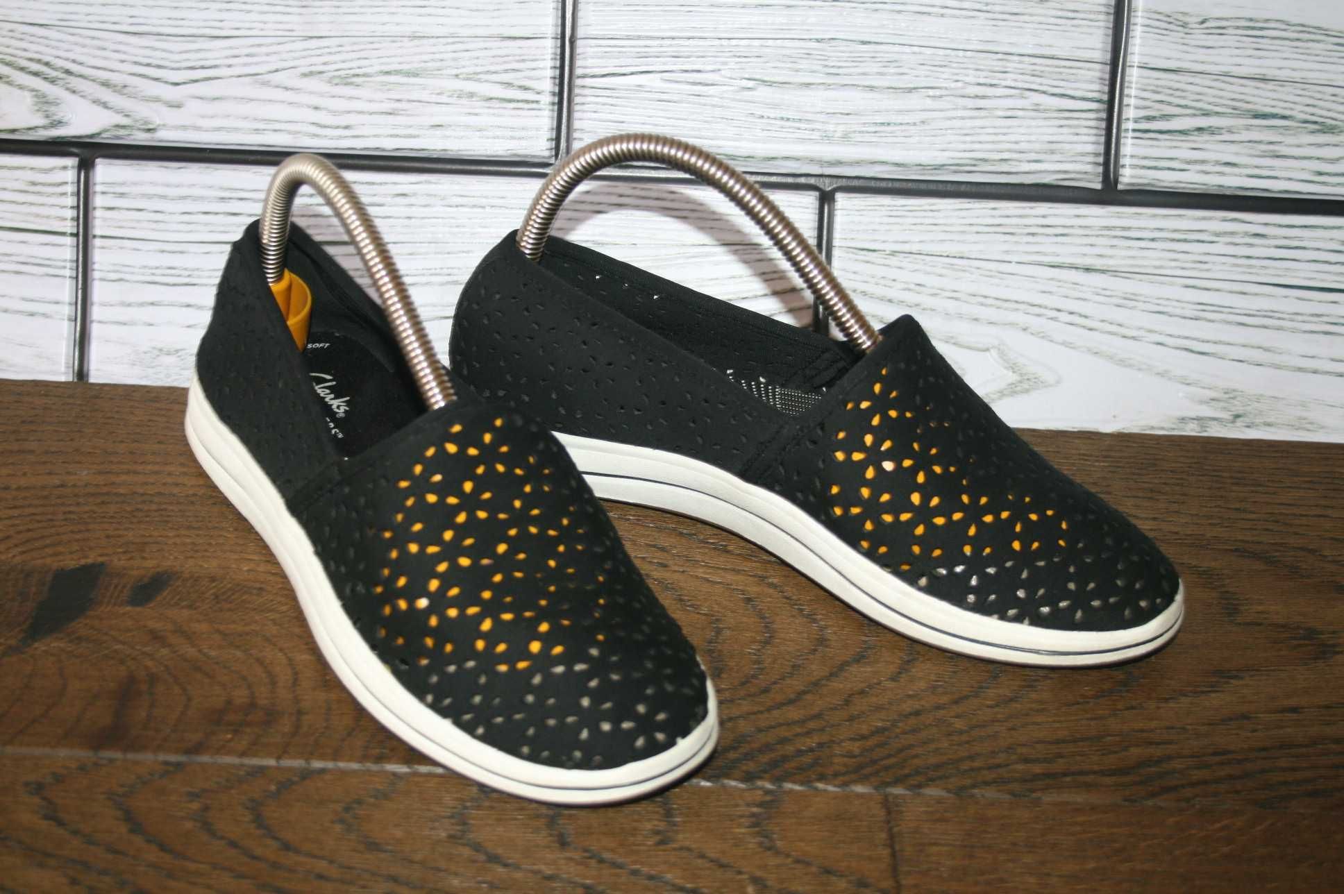 Мокасины Clarks  невесомые 36р.(22, 5 см)