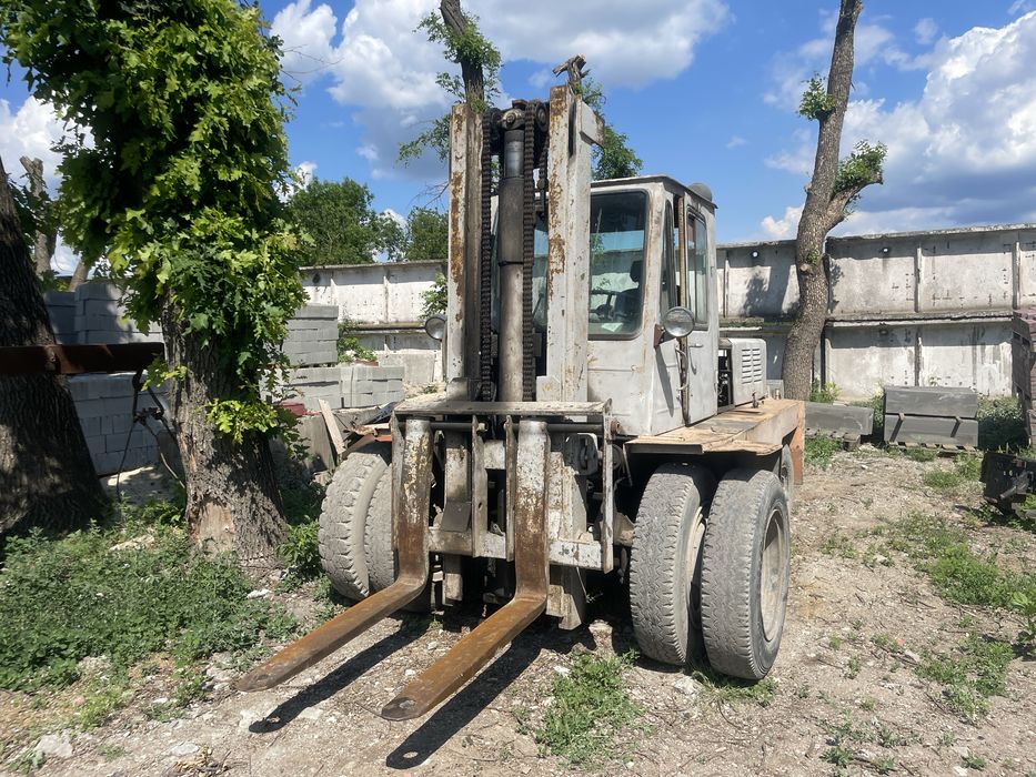 Львовский погрузчик