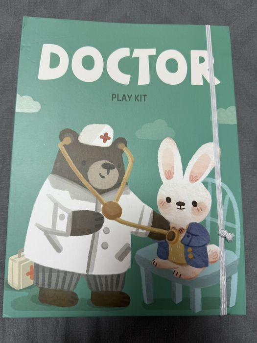 Дитячий лікарський набір з завданнями англійською мовою Doctor