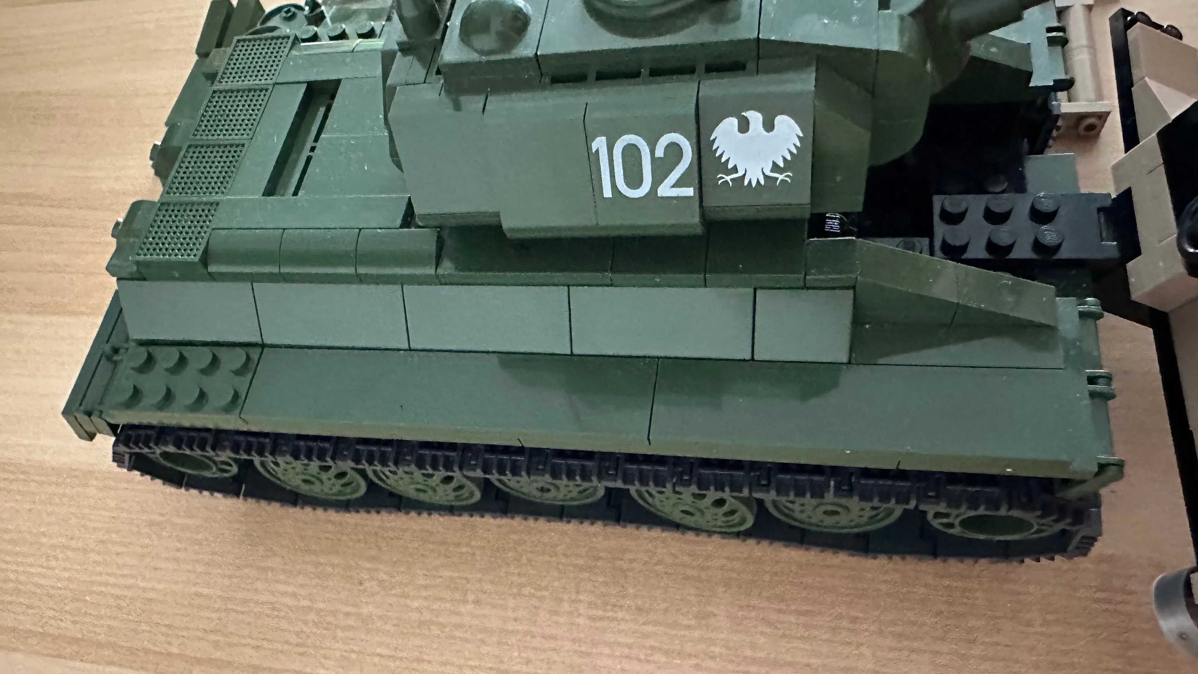 Klocki Cobi Czołg T34 Rudy 102 - Wersja Limitowana