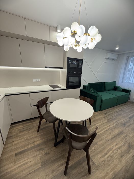 Ексклюзив ! Продаж новоі квартири ЖК Пташка , Барабашова, 10