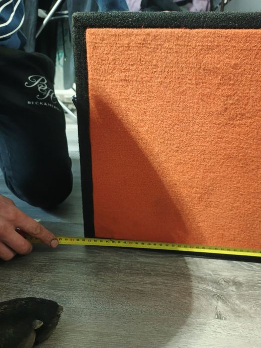 Продам сабвуфер 700 ват