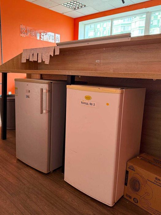 Сдам помещение 60 кв. м  по красной линии, мкрн. Солнечный 7г.