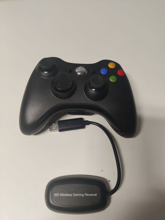 Kontroler bezprzewodowy Diswoe Xbox 360 Gamepad do PC/Xbox 360