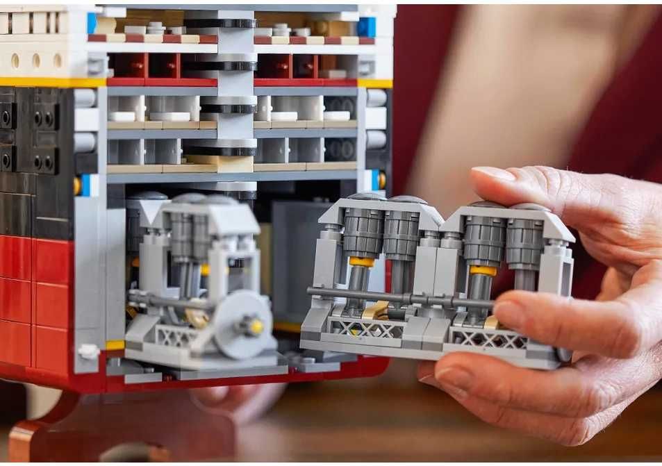 LEGO Icons Titanic 10294 Statek Ruchome Elementy Ogromny Model 135cm