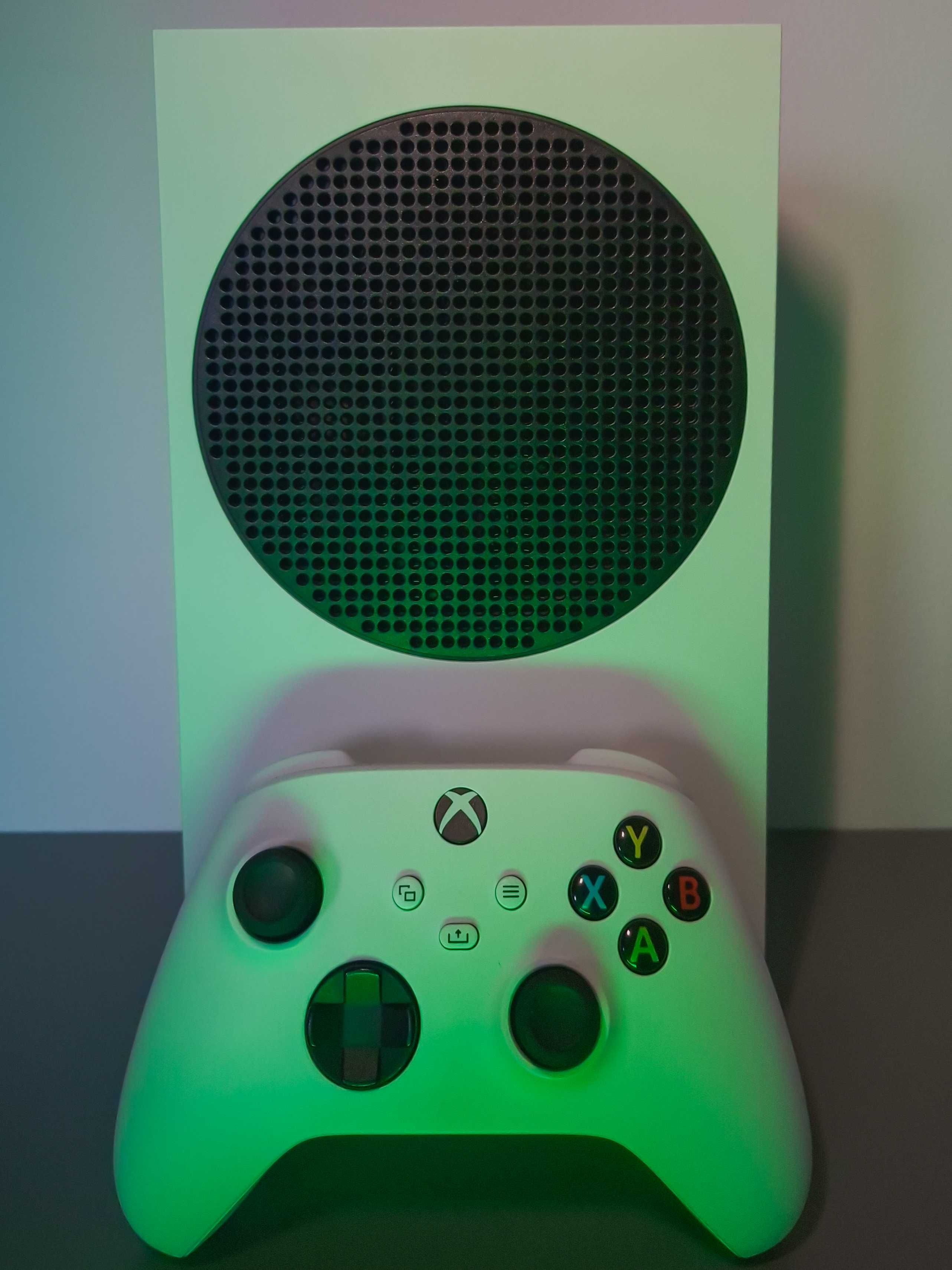 Xbox Series S 512GB + Pad + Pudełko – Stan Bardzo Dobry