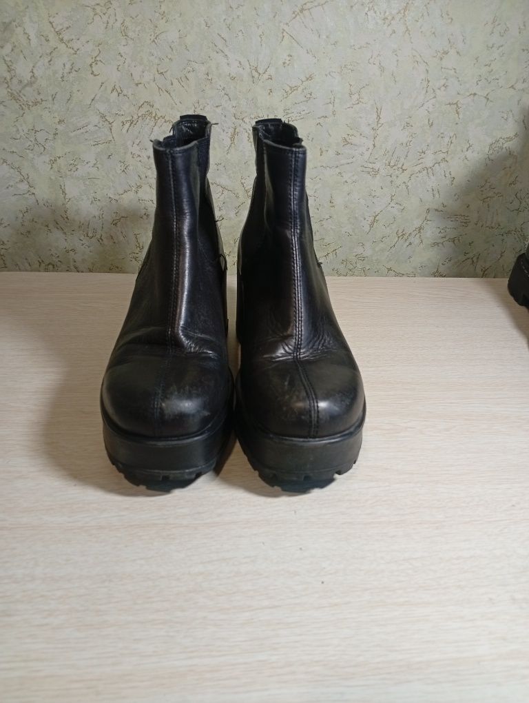 Гарне жіночі взутя Vagabond р:36