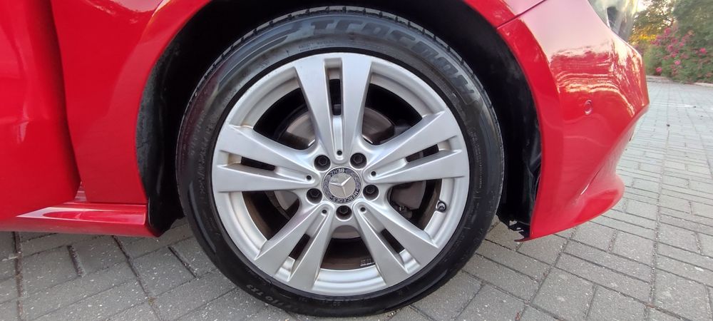 Mercedes A200CDI Automático ANO2016 troco 289€ Mês Garantia