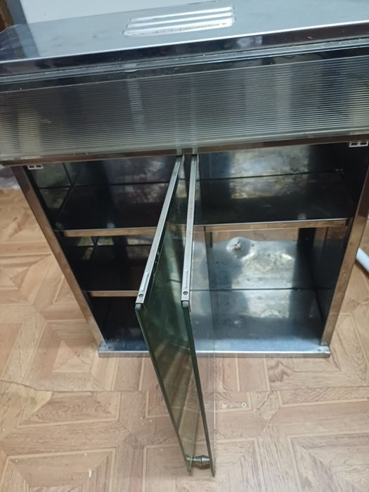 Farmácia de wc em bom estado