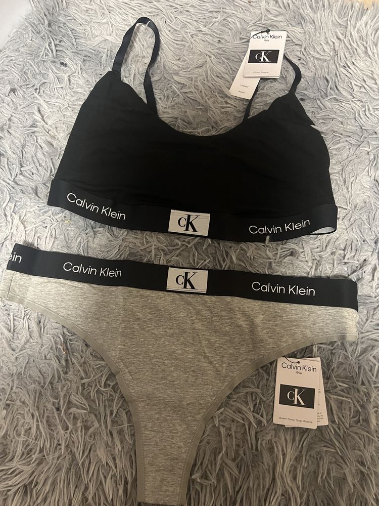 Компекти Calvin Klein