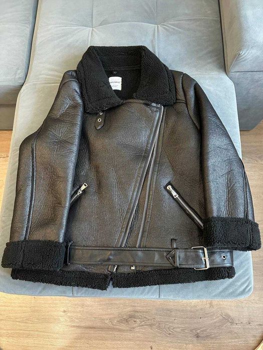 Жіноча дублянка чорна, L / Куртка на осінь-зиму / Верхній одяг